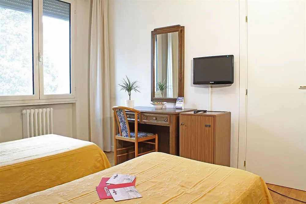 Hotel La Pace Pontedera Ιταλία