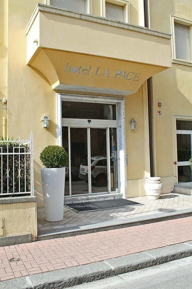 Hotel La Pace Pontedera 3*,  Italy