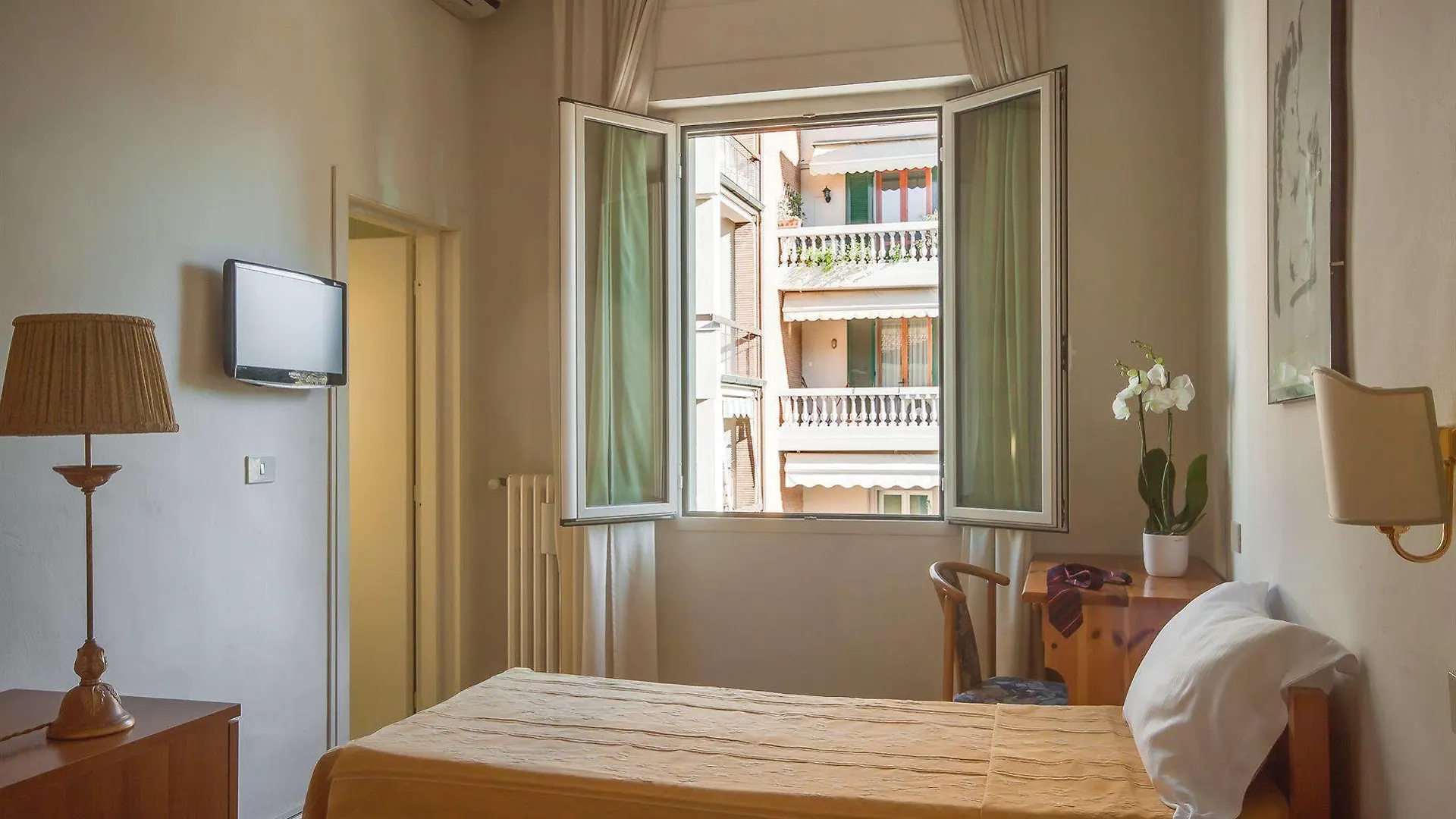 ***  Hotel La Pace Pontedera Italy